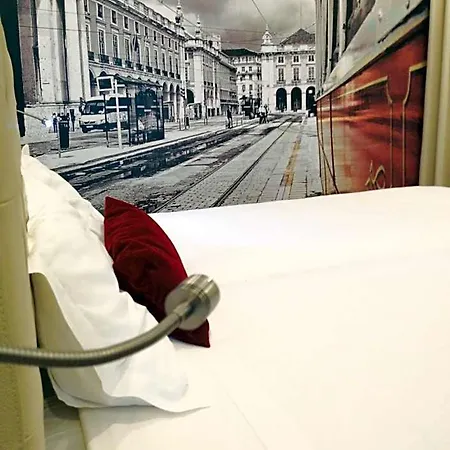 & By 3* Lisboa