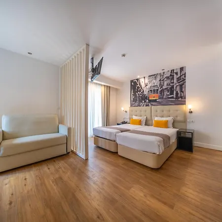 Hotel apartamentowy & By