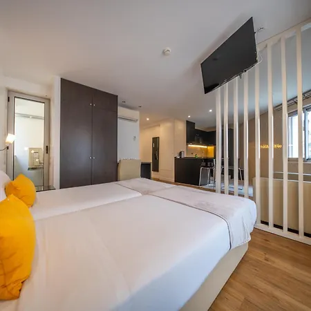 & By Hotel apartamentowy 3*