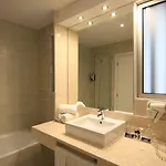 Aparthotel & By