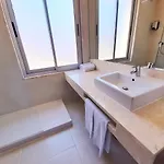 Aparthotel & By 3*