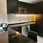 Lejlighedshotel & By