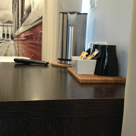 Aparthotel & By 3*